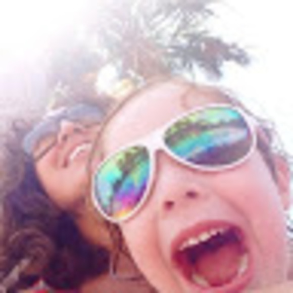 Meet your Posher, Mary - Picture 1 of 1